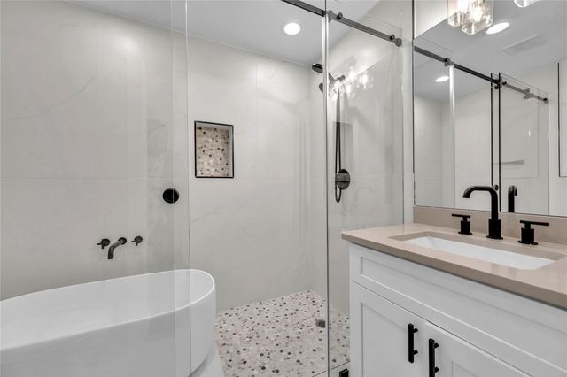 35 Gannet Hollow Place, The Woodlands, TX 77381