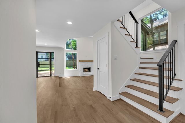 35 Gannet Hollow Place, The Woodlands, TX 77381