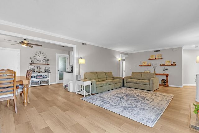 10833 Glenhaven Way, Rancho Cordova, CA 95670