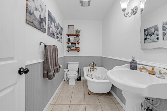 10833 Glenhaven Way, Rancho Cordova, CA 95670