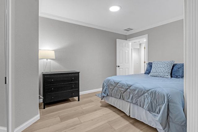 10833 Glenhaven Way, Rancho Cordova, CA 95670