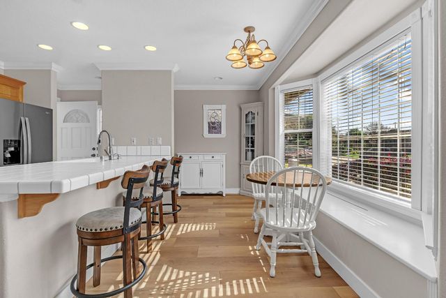 10833 Glenhaven Way, Rancho Cordova, CA 95670