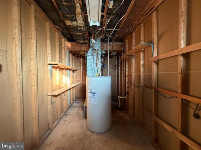 2107 WEBER DR, District Heights, MD 20747