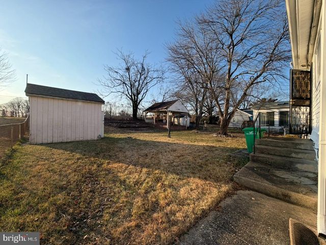 2107 WEBER DR, District Heights, MD 20747