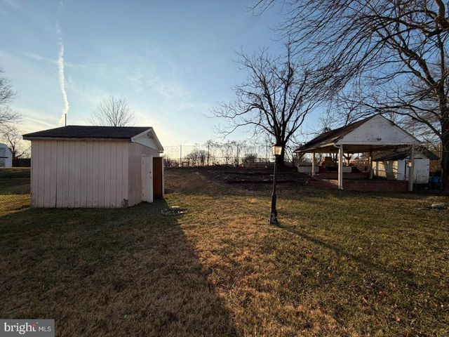 2107 WEBER DR, District Heights, MD 20747