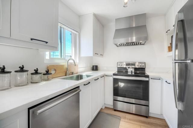 2238 Manchester Avenue, Cardiff By The Sea (encinitas), CA 92007