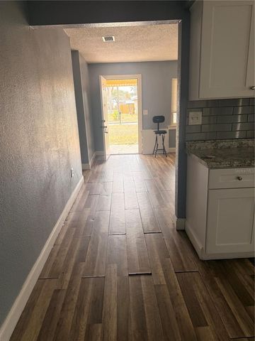 402 TUSCARORA STREET, Lakeland, FL 33805