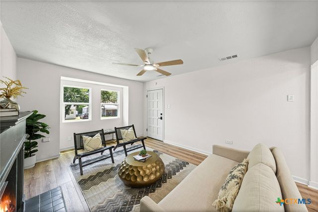 808 N 8th Street, Temple, TX 76501