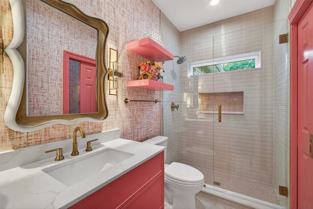 6011 Twin Coves Street, Dallas, TX 75248