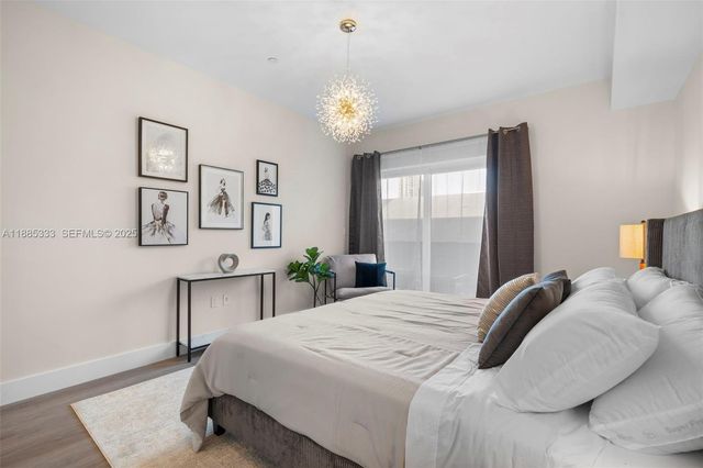 1938 Jackson Street 306, Hollywood, FL 33020