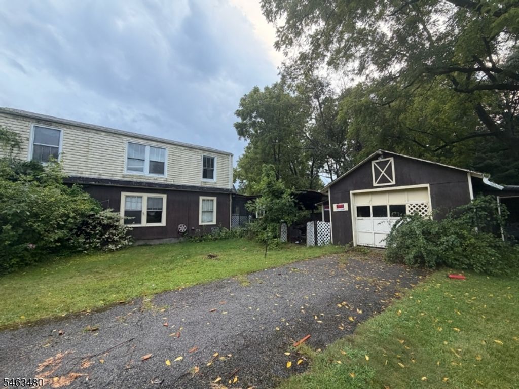 11 Kanouse Rd, West Milford Twp., NJ 07435 — photo 2