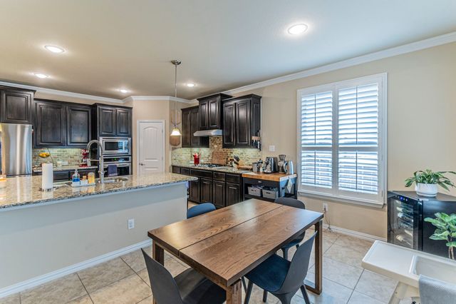 2935 Salina Drive, Grand Prairie, TX 75054