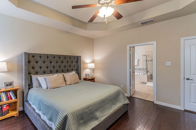 2935 Salina Drive, Grand Prairie, TX 75054