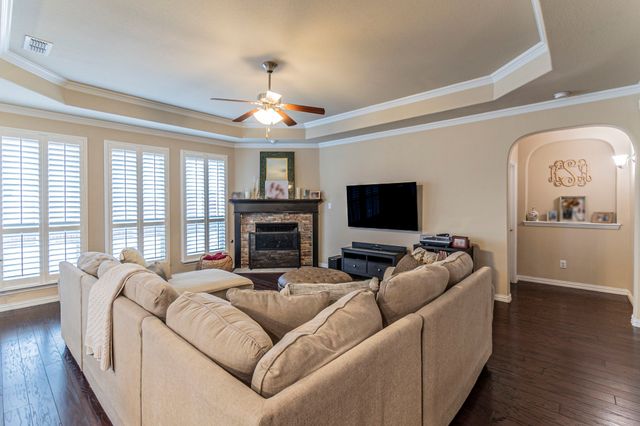 2935 Salina Drive, Grand Prairie, TX 75054