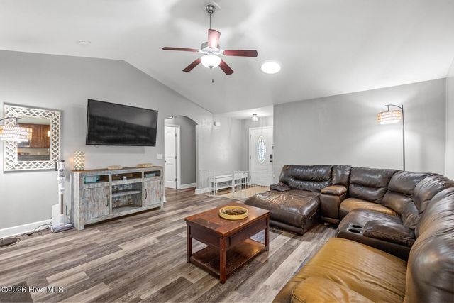 361 Rose Bud Lane, Holly Ridge, NC 28445