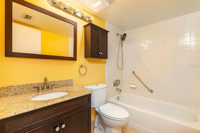 1182 PINE RIDGE CIRCLE W A2, Tarpon Springs, FL 34688