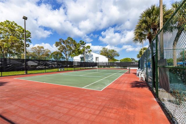 1182 PINE RIDGE CIRCLE W A2, Tarpon Springs, FL 34688
