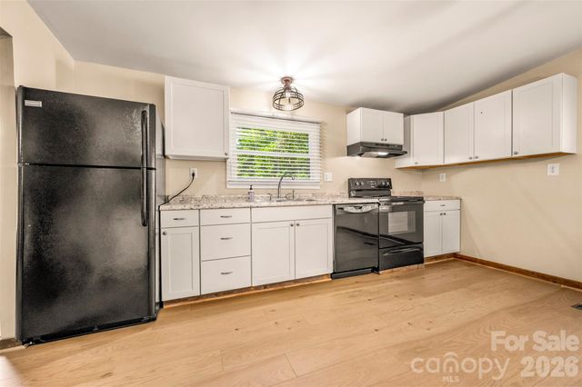 3011 Mill Race Court, Morganton, NC 28655