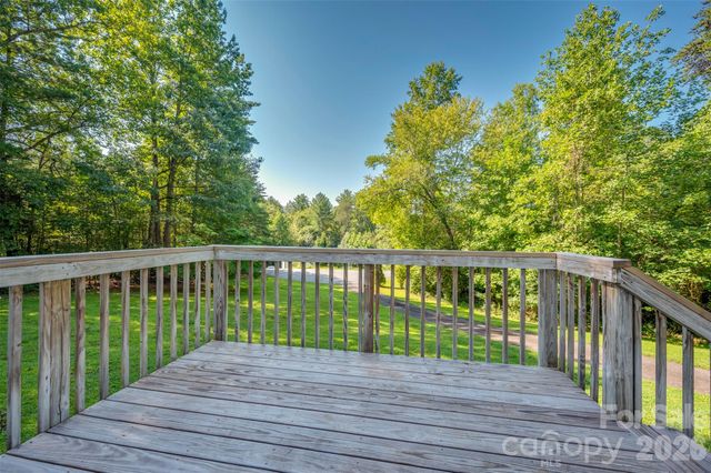 3011 Mill Race Court, Morganton, NC 28655