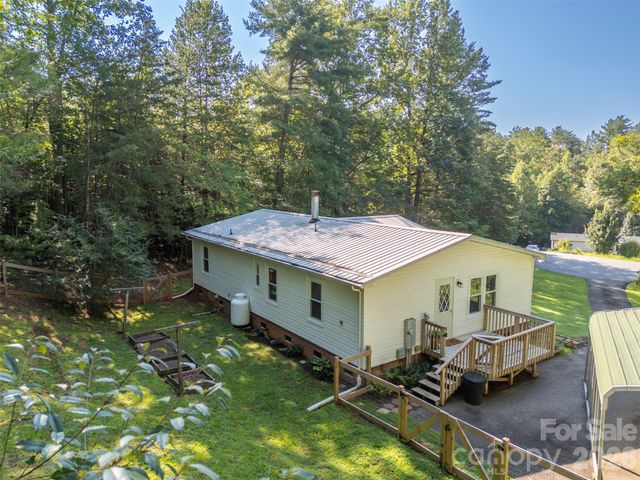 3011 Mill Race Court, Morganton, NC 28655
