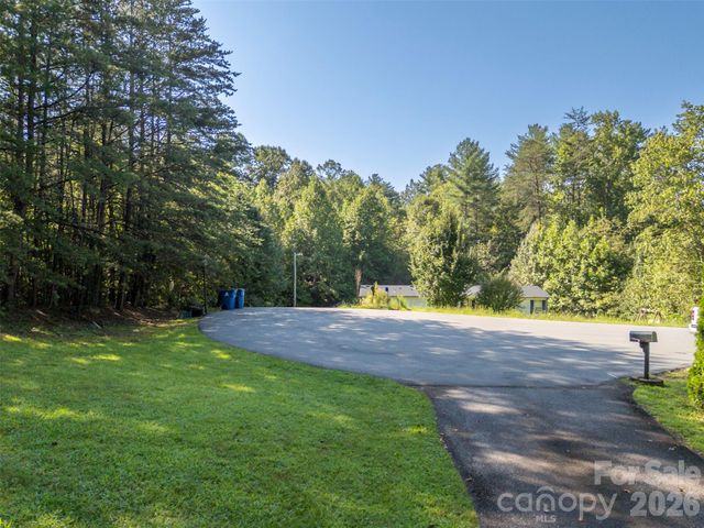 3011 Mill Race Court, Morganton, NC 28655