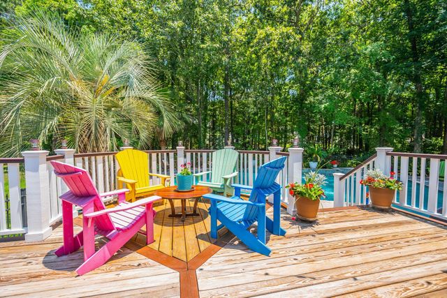 2765 Victoria Lake Drive, Mount Pleasant, SC 29466