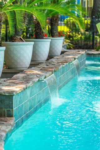 2765 Victoria Lake Drive, Mount Pleasant, SC 29466