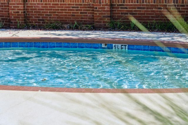 2765 Victoria Lake Drive, Mount Pleasant, SC 29466
