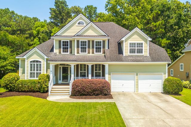 2765 Victoria Lake Drive, Mount Pleasant, SC 29466