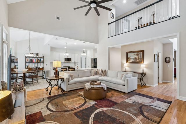 2765 Victoria Lake Drive, Mount Pleasant, SC 29466