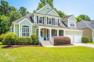 2765 Victoria Lake Drive, Mount Pleasant, SC 29466