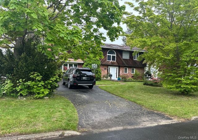 223 Sherry Street, East Islip, NY 11730