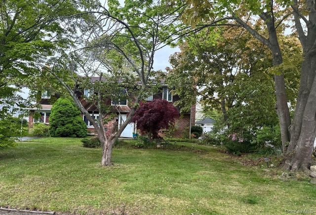 223 Sherry Street, East Islip, NY 11730