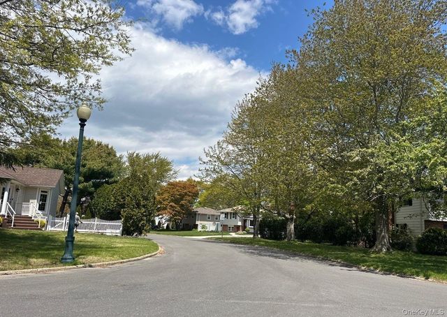 223 Sherry Street, East Islip, NY 11730