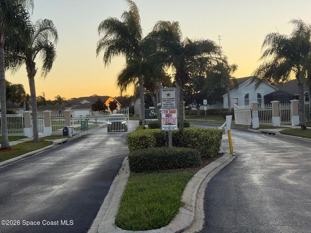 4630 Portage Trl, Melbourne, FL 32940