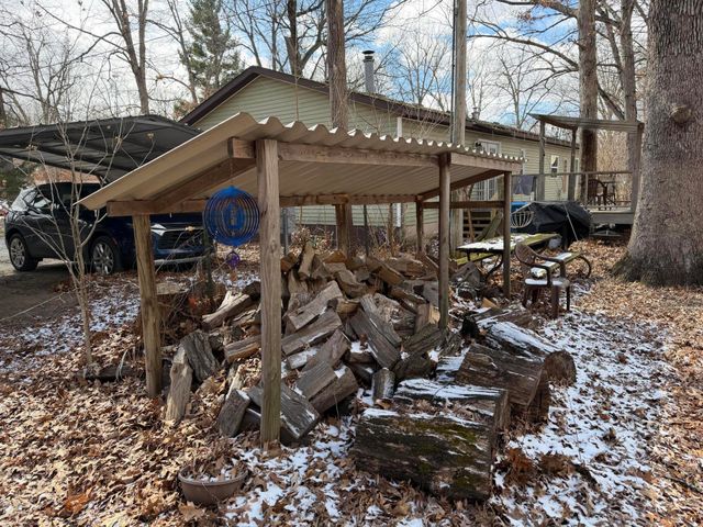 4256 Jonathan Drive, Wheatfield, IN 46392