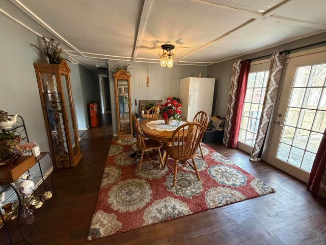 4256 Jonathan Drive, Wheatfield, IN 46392