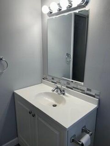 2911 Ashley Drive W H, West Palm Beach, FL 33415