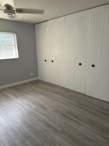 2911 Ashley Drive W H, West Palm Beach, FL 33415