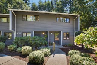 4808 97th Avenue W #8D, University Place, WA 98467