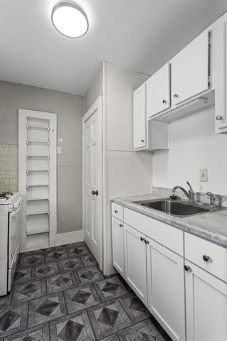 60 W COTTON Street, Fond Du Lac, WI 54935