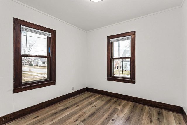 60 W COTTON Street, Fond Du Lac, WI 54935