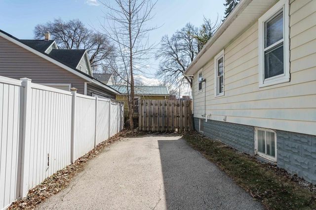 60 W COTTON Street, Fond Du Lac, WI 54935