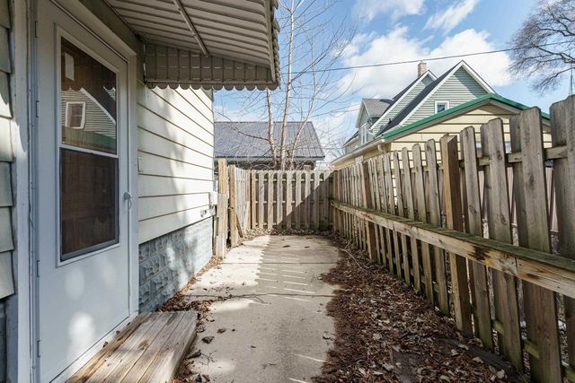 60 W COTTON Street, Fond Du Lac, WI 54935