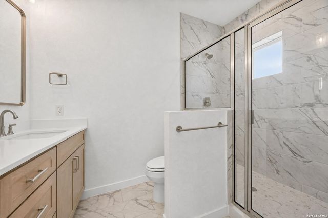 1735 W Gramercy Pl Unit 201, San Antonio, TX 78201