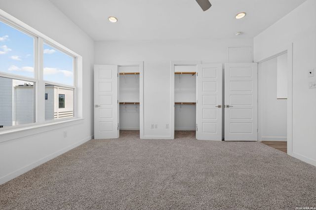 1735 W Gramercy Pl Unit 201, San Antonio, TX 78201