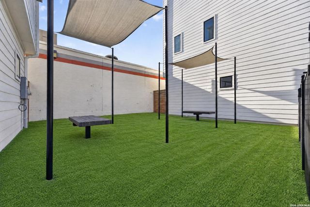 1735 W Gramercy Pl Unit 201, San Antonio, TX 78201