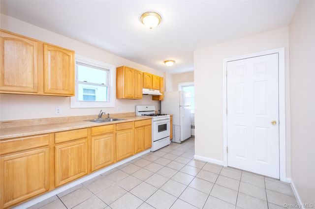 90-09 216th Street, Queens Village, NY 11428