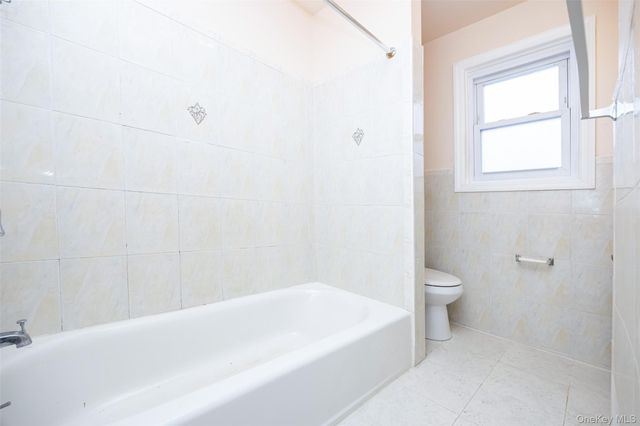 90-09 216th Street, Queens Village, NY 11428