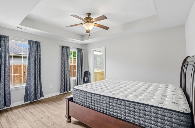 4809 BULLHEAD LN, Columbia, MO 65202